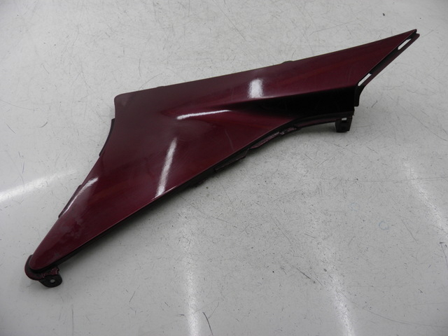 photo de RIGHT MIDDLE FLOOR PANEL HONDA FES S-WING SWING ABS 125 (2007 - 2015)