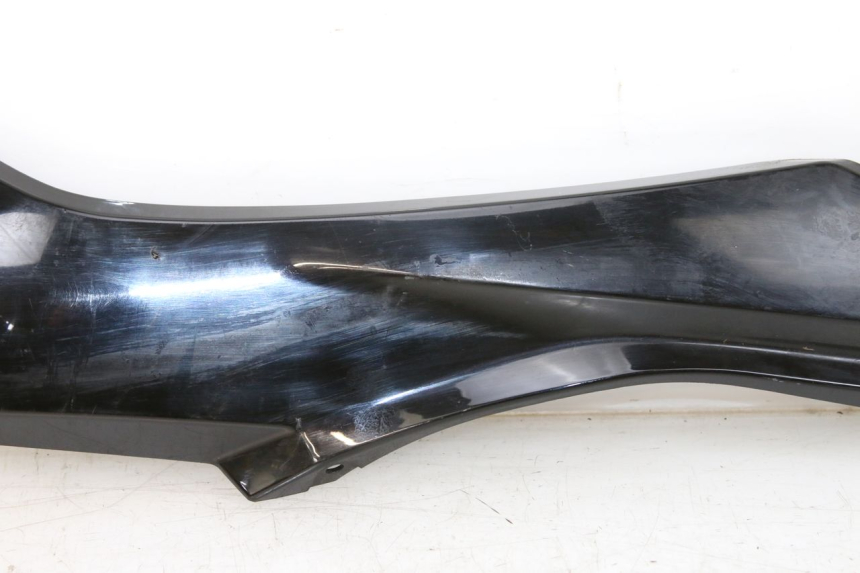 photo de RIGHT MIDDLE FLOOR PANEL HONDA FORZA 125 (2015 - 2016)