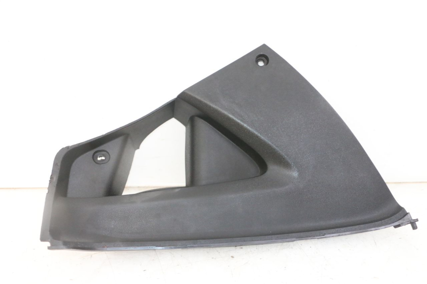 photo de RIGHT MIDDLE FLOOR PANEL PEUGEOT JET FORCE CARBU 50 (2003 - 2016)