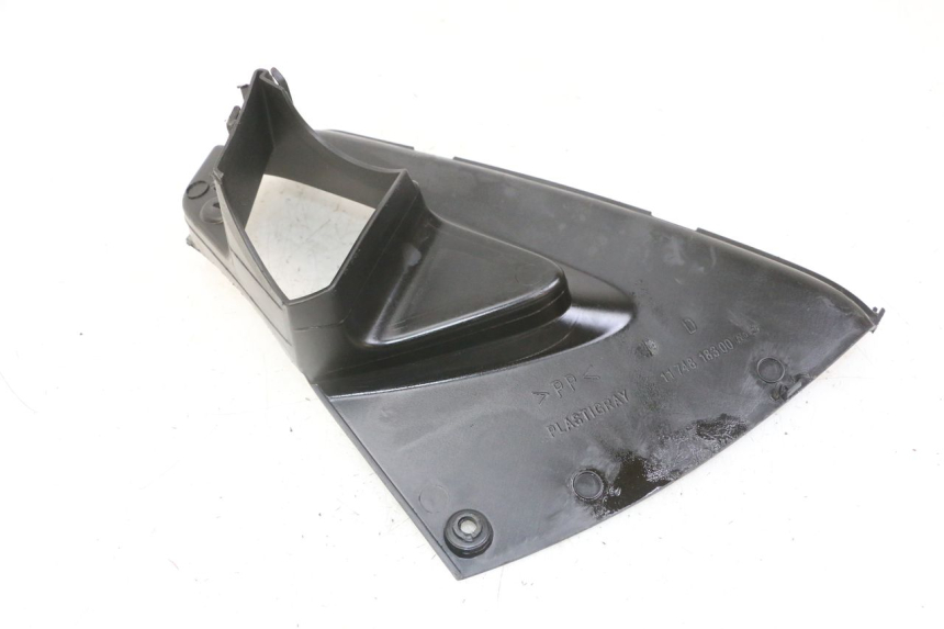 photo de RIGHT MIDDLE FLOOR PANEL PEUGEOT JET FORCE CARBU 50 (2003 - 2016)