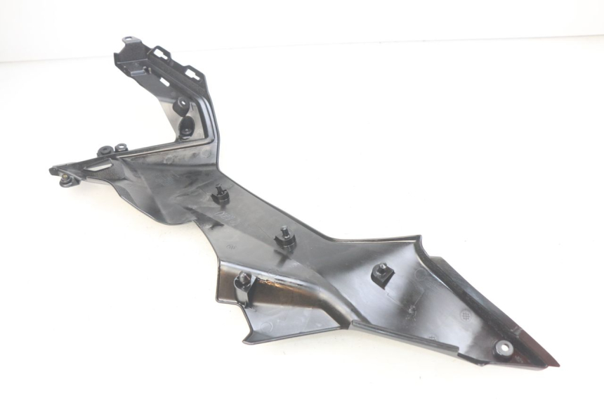 photo de RIGHT FOOTREST BRACKET KAWASAKI Z 650 (2016 - 2019)