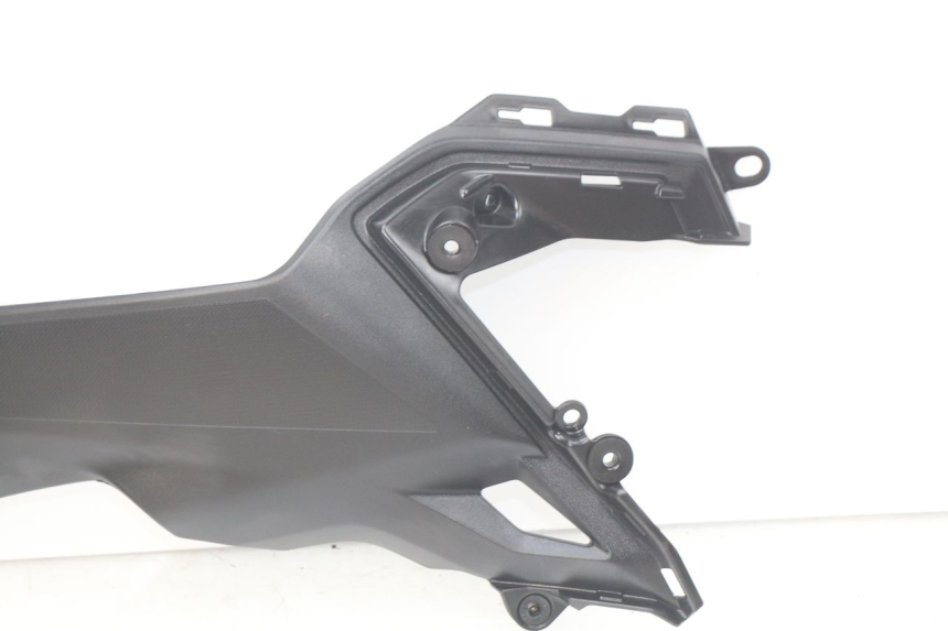 photo de RIGHT FOOTREST BRACKET KAWASAKI Z 650 (2016 - 2019)