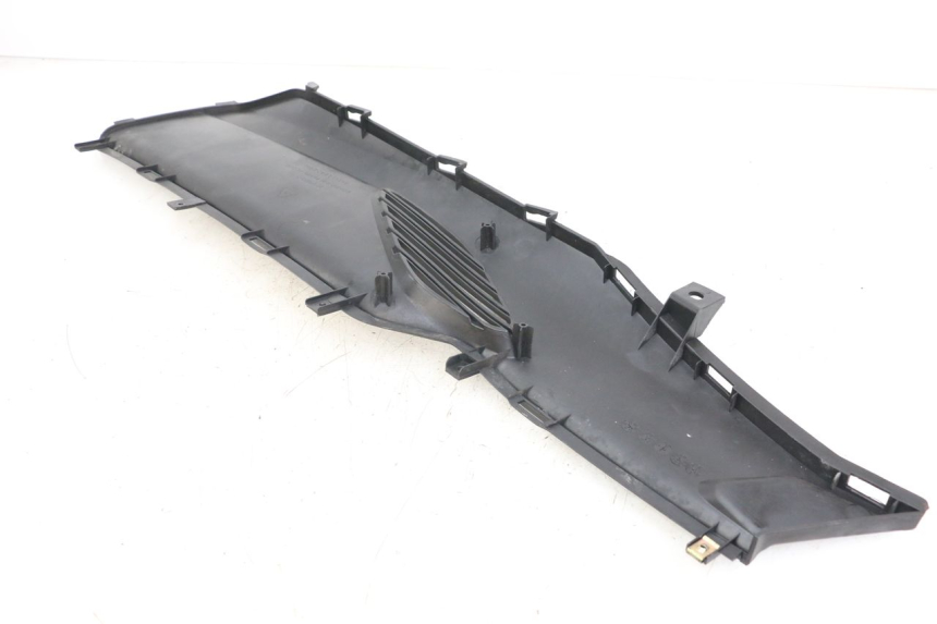 photo de RIGHT FOOTREST BRACKET KYMCO DINK STREET ABS 125 (2011 - 2018)