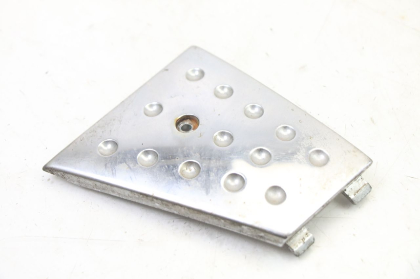 photo de RIGHT MIDDLE FLOOR PANEL PIAGGIO X8 125 (2004 - 2007)