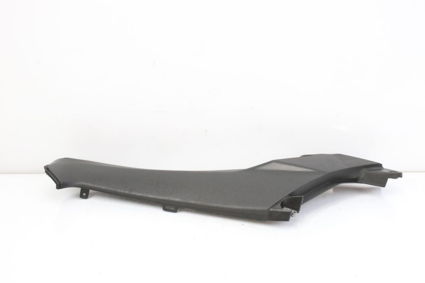 photo de RIGHT MIDDLE FLOOR PANEL APRILIA SR R 2T LC 50 (2018 - 2021)