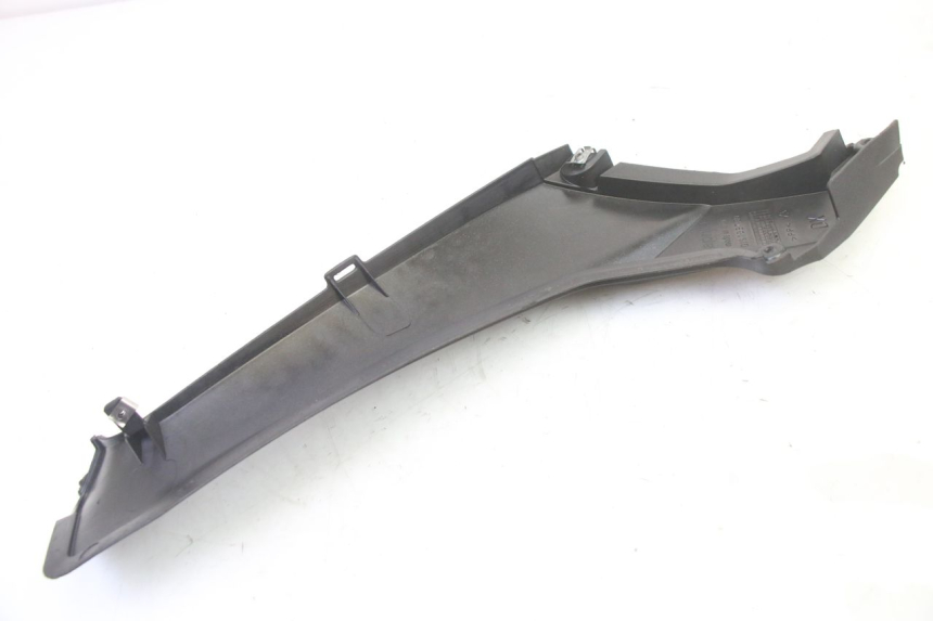 photo de RIGHT MIDDLE FLOOR PANEL APRILIA SR R 2T LC 50 (2018 - 2021)