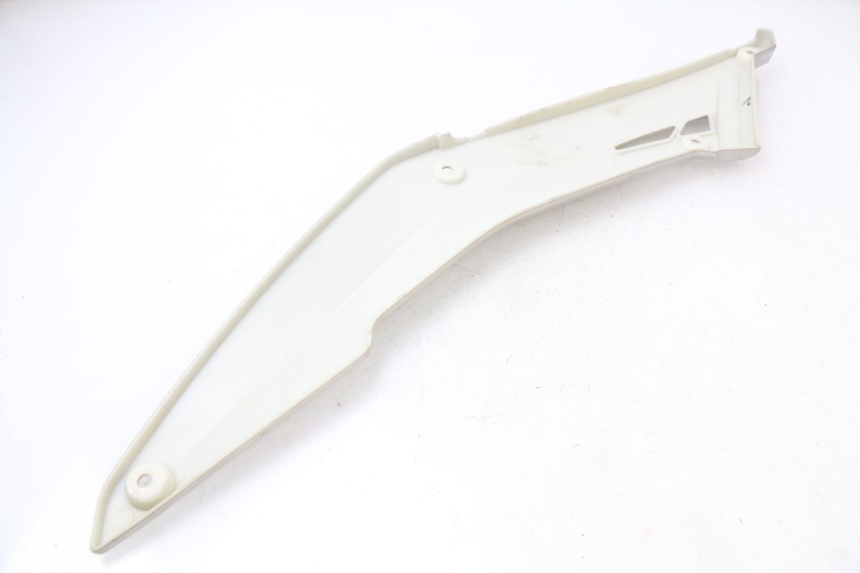 photo de RIGHT MIDDLE FLOOR PANEL RAZZO STEED 125 (2012 - 2018)