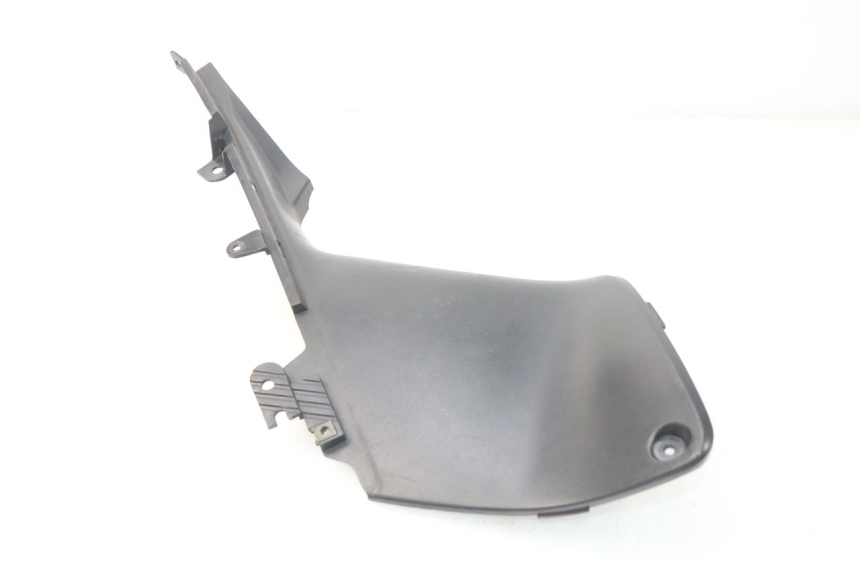 photo de RIGHT FOOTREST BRACKET YAMAHA XP T-MAX TMAX ABS 500 (2004 - 2007)