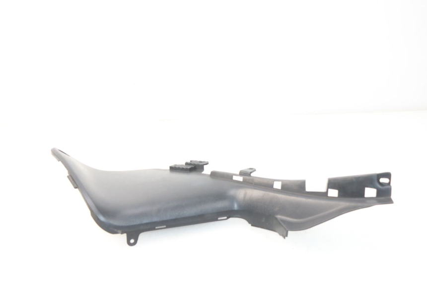 photo de RIGHT FOOTREST BRACKET YAMAHA XP T-MAX TMAX ABS 500 (2004 - 2007)