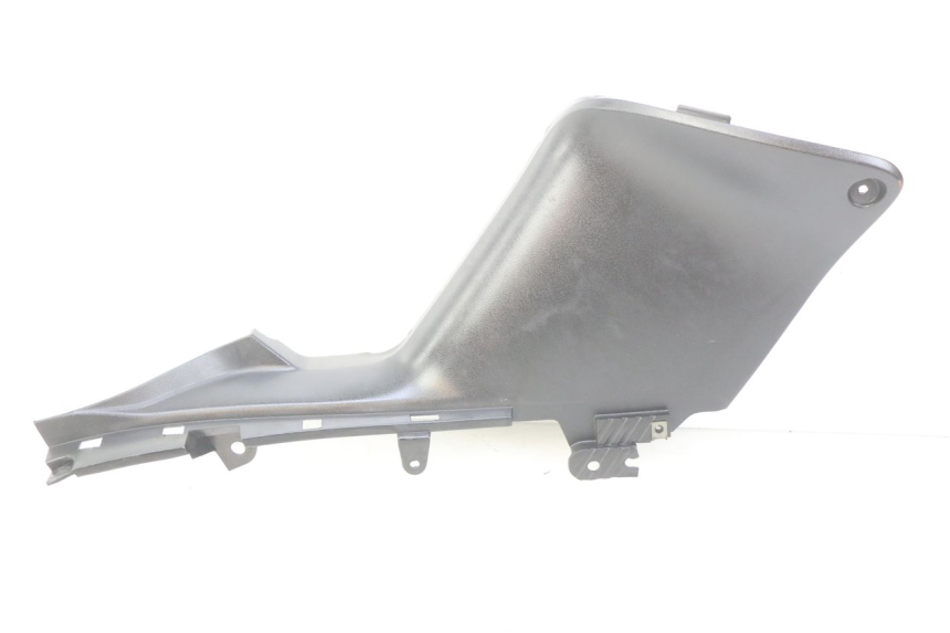 photo de RIGHT FOOTREST BRACKET YAMAHA XP T-MAX TMAX ABS 500 (2004 - 2007)
