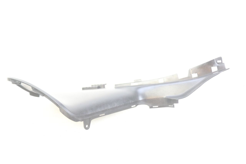 photo de RIGHT FOOTREST BRACKET YAMAHA XP T-MAX TMAX ABS 500 (2004 - 2007)