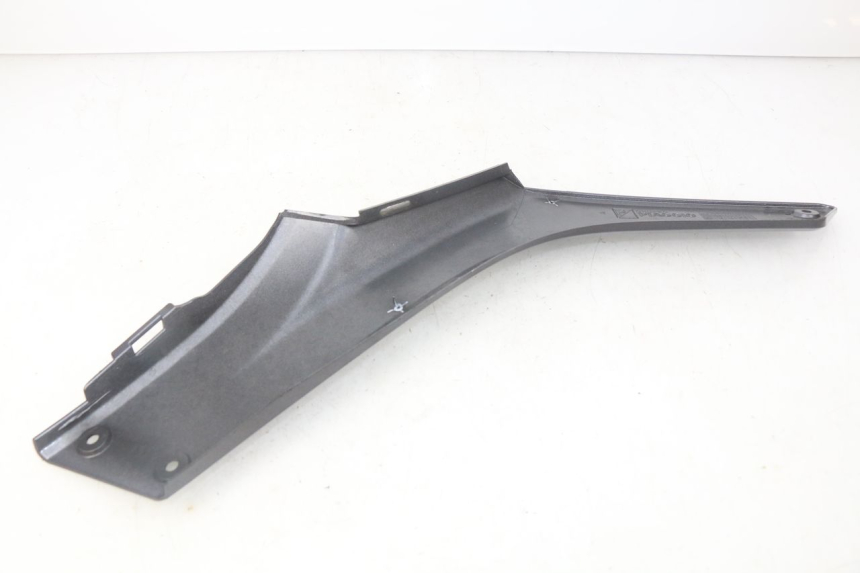 photo de LEFT MIDDLE FLOOR PANEL APRILIA SRV 850 (2012 - 2017)