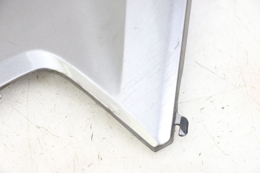 photo de LEFT MIDDLE FLOOR PANEL HONDA FORZA ABS 300 (2013 - 2019)