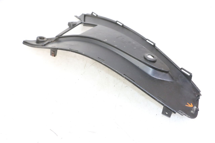 photo de LEFT MIDDLE FLOOR PANEL GILERA NEXUS 300 (2008 - 2013)
