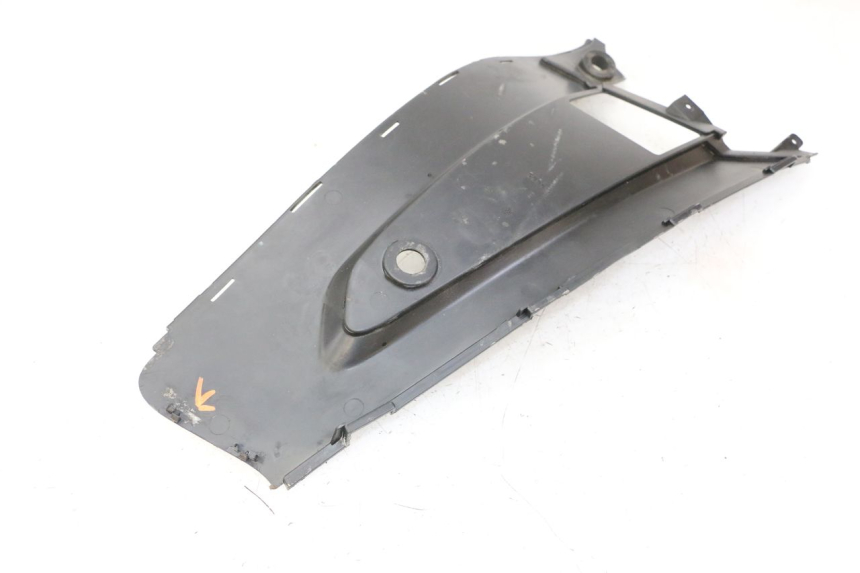 photo de LEFT MIDDLE FLOOR PANEL GILERA NEXUS 300 (2008 - 2013)