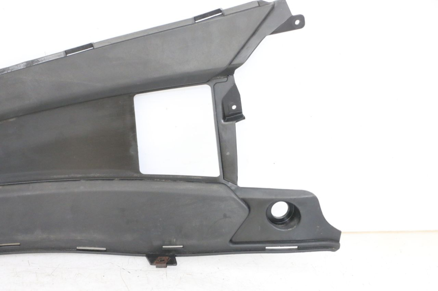 photo de LEFT MIDDLE FLOOR PANEL GILERA NEXUS 300 (2008 - 2013)
