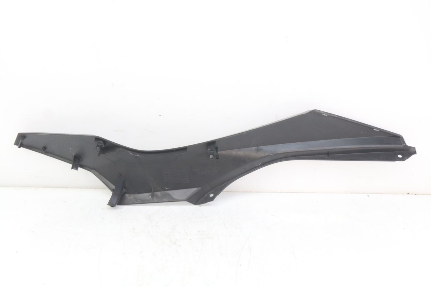 photo de LEFT MIDDLE FLOOR PANEL HONDA FORZA 125 (2015 - 2016)