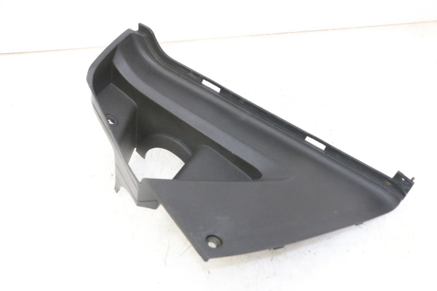 photo de LEFT MIDDLE FLOOR PANEL PEUGEOT JET FORCE CARBU 50 (2003 - 2016)