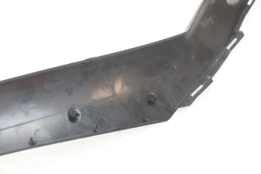 photo de LEFT FOOTREST BRACKET PIAGGIO MP3 LT 300 (2010 - 2016)