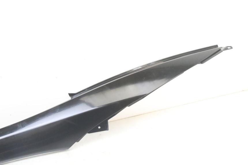 photo de LEFT MIDDLE FLOOR PANEL PIAGGIO MP3 500 (2014 - 2016)