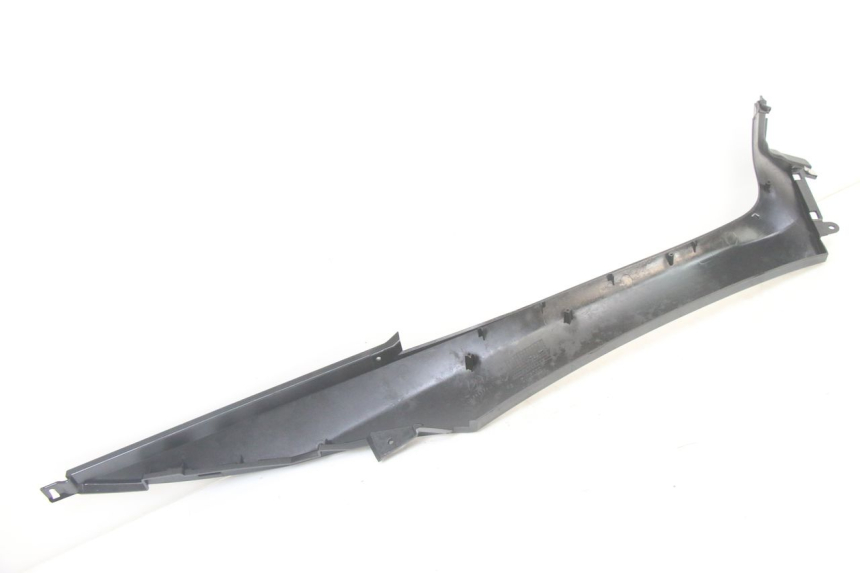 photo de LEFT MIDDLE FLOOR PANEL PIAGGIO MP3 500 (2014 - 2016)