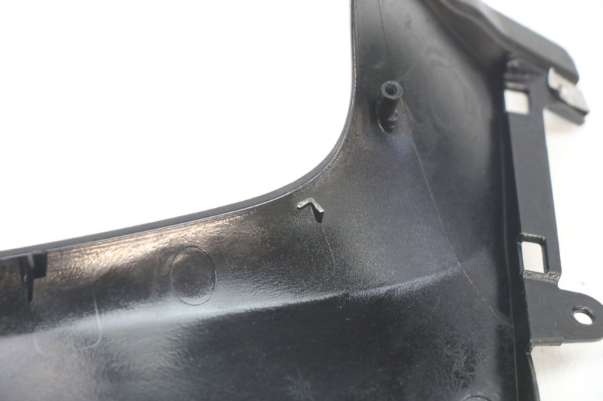 photo de LEFT MIDDLE FLOOR PANEL PIAGGIO MP3 500 (2014 - 2016)