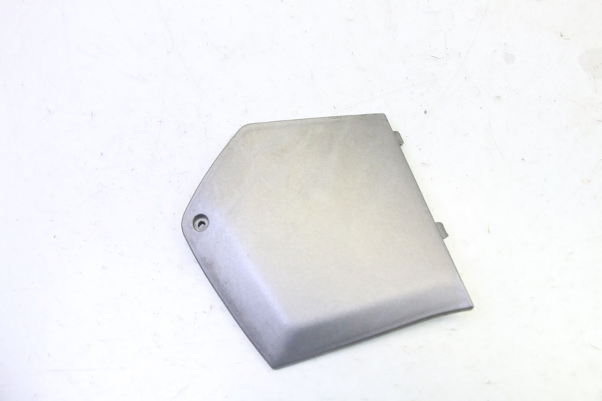 photo de LEFT MIDDLE FLOOR PANEL PIAGGIO MP3 125 (2006 - 2014)