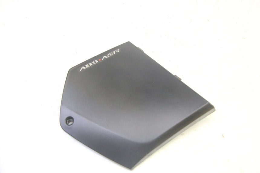 photo de LEFT MIDDLE FLOOR PANEL PIAGGIO MP3 500 (2016 - 2018) - Main view