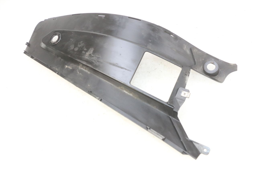 photo de LEFT FOOTREST BRACKET GILERA NEXUS 125 (2009 - 2013)