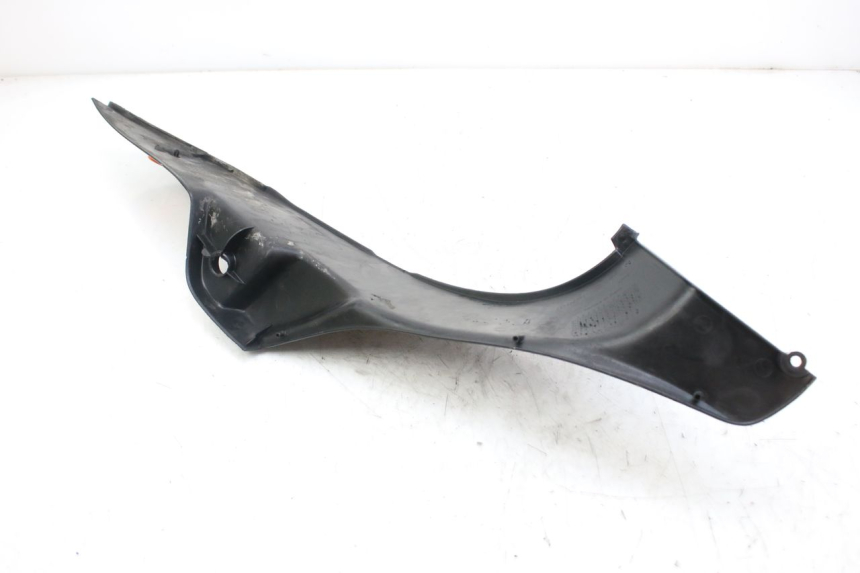 photo de LEFT FOOTREST BRACKET PEUGEOT ELYSTAR 50 (2002 - 2014)