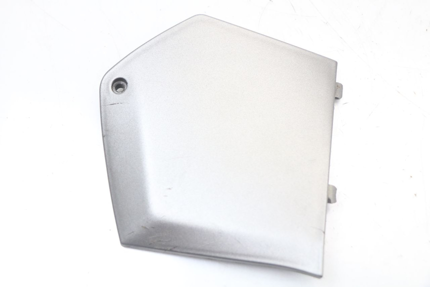 photo de LEFT MIDDLE FLOOR PANEL PIAGGIO MP3 125 (2006 - 2014)