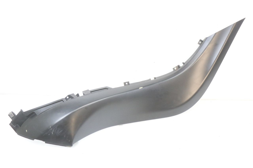 photo de LEFT FOOTREST BRACKET PIAGGIO X10 125 (2012 - 2017)