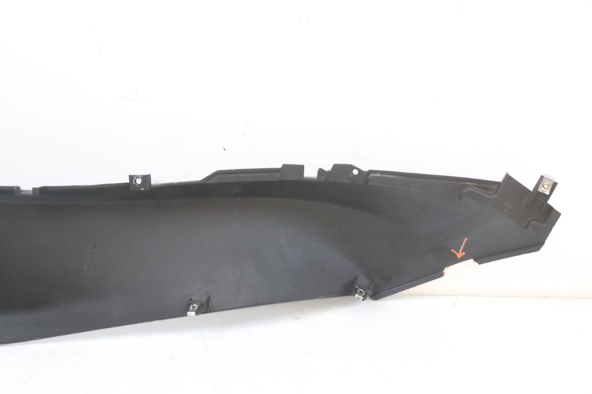 photo de LEFT FOOTREST BRACKET PIAGGIO X10 125 (2012 - 2017)
