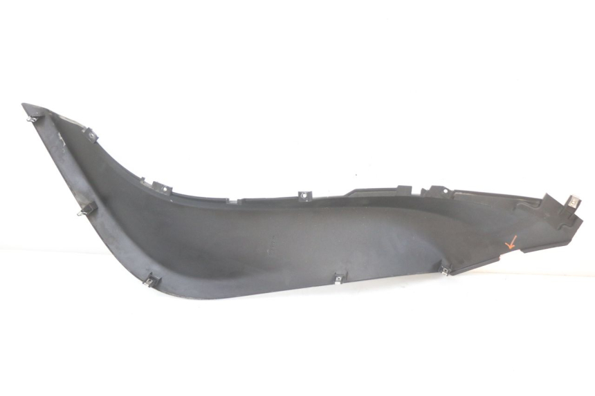 photo de LEFT FOOTREST BRACKET PIAGGIO X10 125 (2012 - 2017)