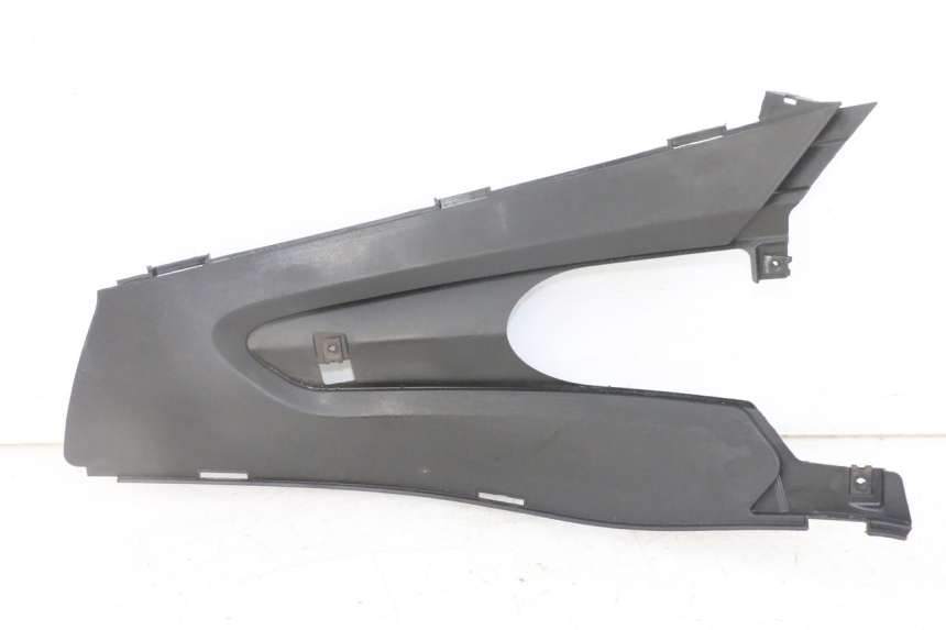 photo de LEFT MIDDLE FLOOR PANEL GILERA RUNNER SL 50 (2006 - 2009)