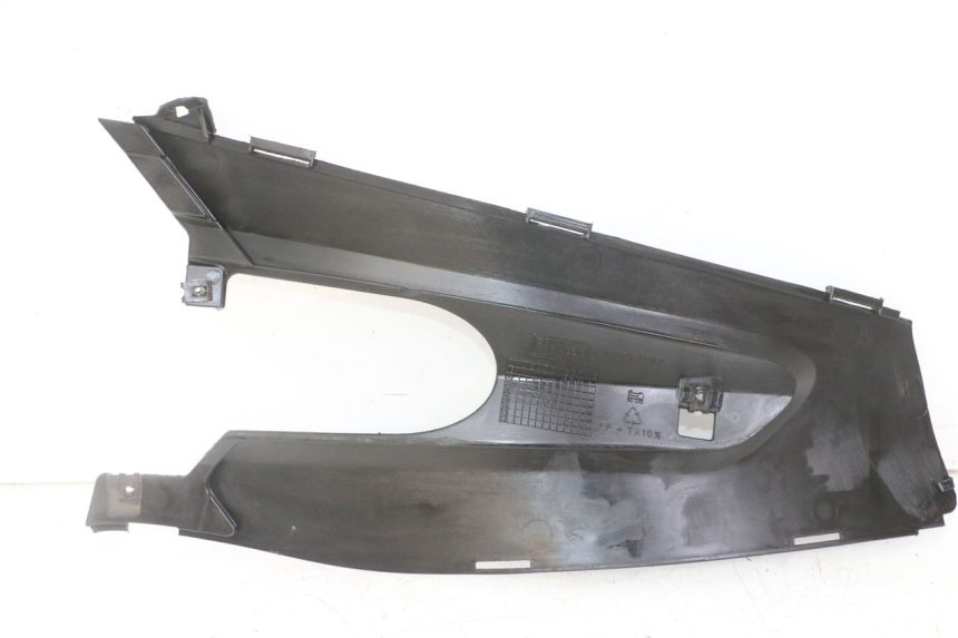 photo de LEFT MIDDLE FLOOR PANEL GILERA RUNNER SL 50 (2006 - 2009)
