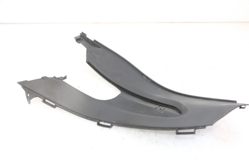 photo de LEFT MIDDLE FLOOR PANEL GILERA RUNNER SL 50 (2006 - 2009)