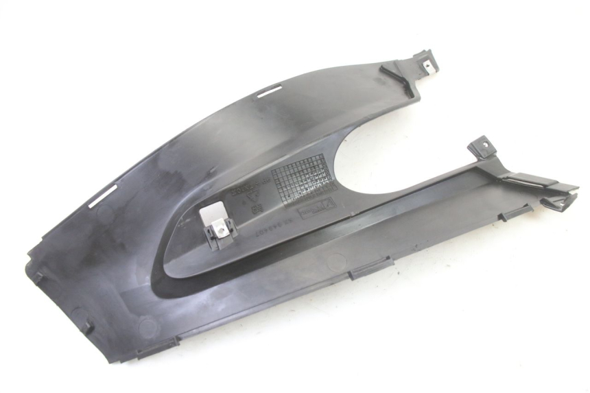 photo de LEFT MIDDLE FLOOR PANEL GILERA RUNNER SP 50 (2006 - 2008)