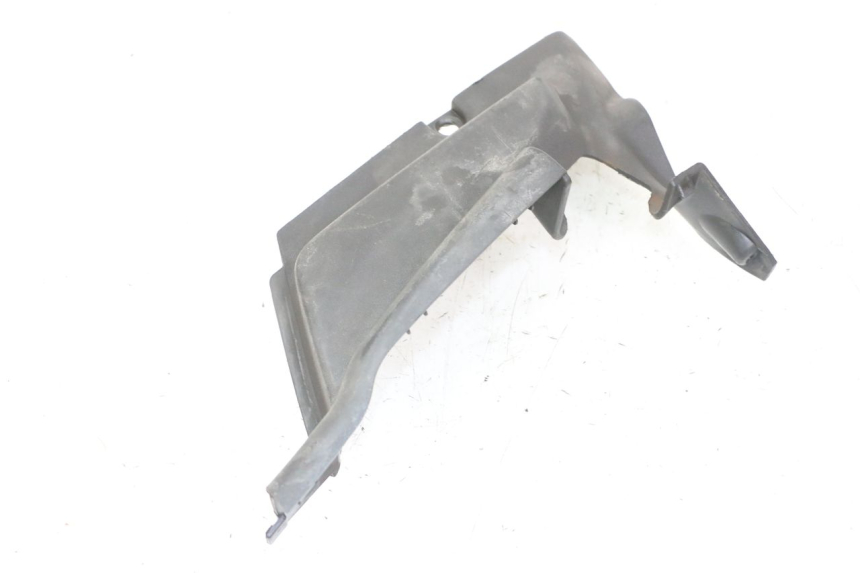 photo de LEFT MIDDLE FLOOR PANEL APRILIA SCARABEO GT TOURING 125 (1999 - 2005)