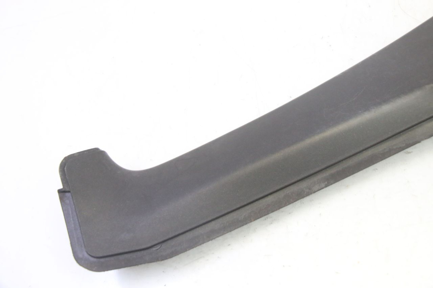 photo de LEFT MIDDLE FLOOR PANEL APRILIA SR R 2T LC 50 (2018 - 2021)