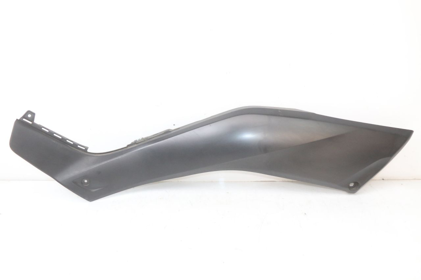 photo de LEFT FOOTREST BRACKET YAMAHA XMAX X-MAX ABS 125 (2017 - 2020)