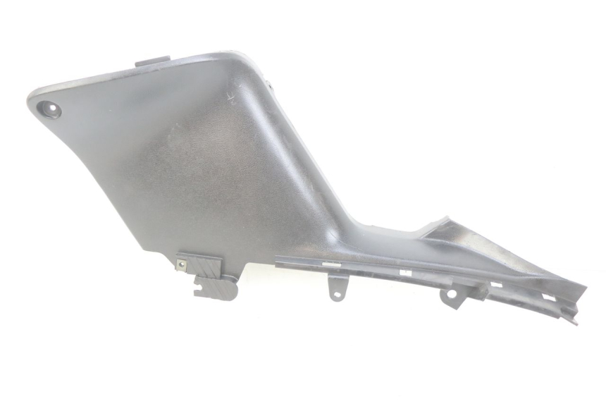 photo de LEFT FOOTREST BRACKET YAMAHA XP T-MAX TMAX ABS 500 (2004 - 2007)