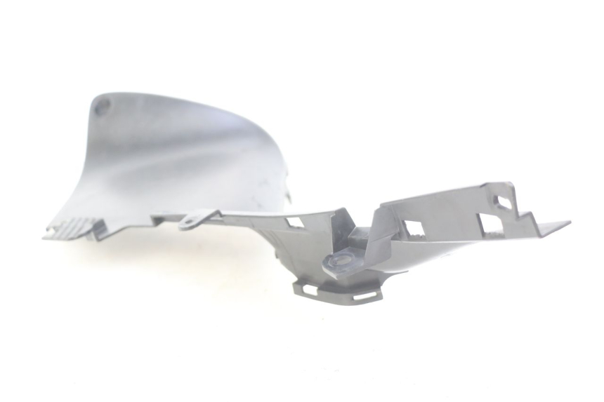 photo de LEFT FOOTREST BRACKET YAMAHA XP T-MAX TMAX ABS 500 (2004 - 2007)