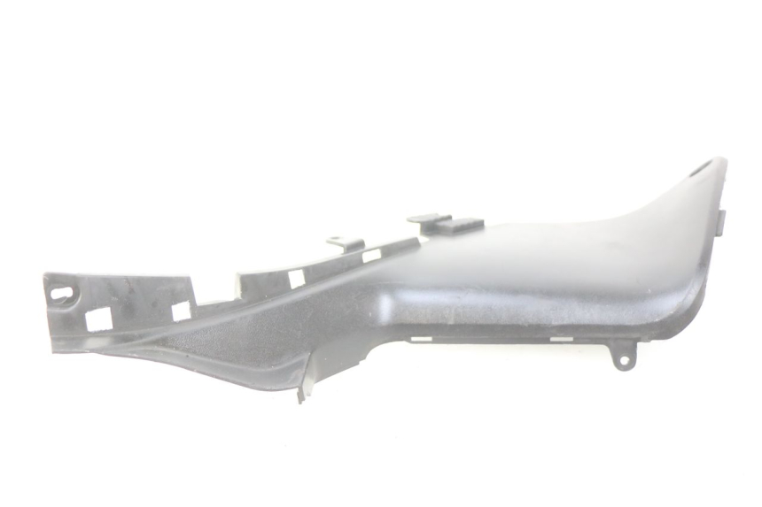 photo de LEFT FOOTREST BRACKET YAMAHA XP T-MAX TMAX ABS 500 (2004 - 2007)