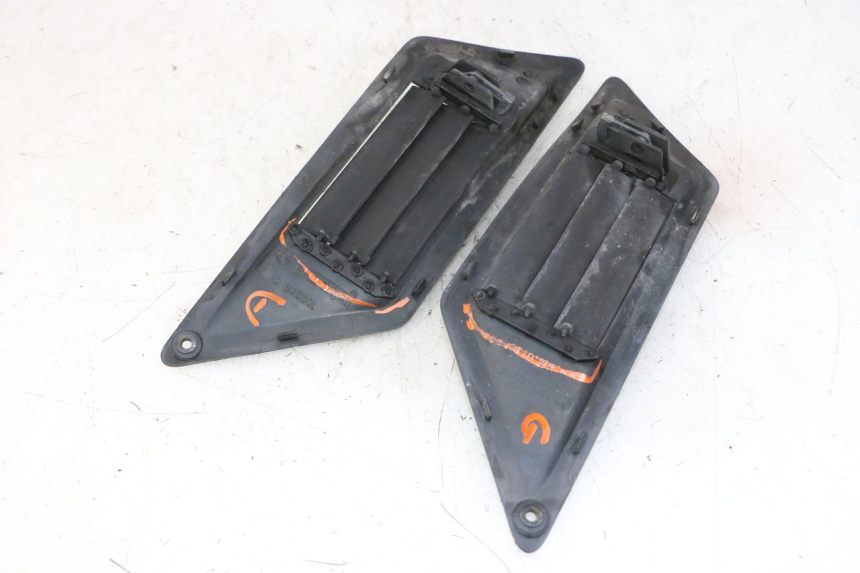 photo de MIDDLE FLOOR PANEL GILERA NEXUS 300 (2008 - 2013)