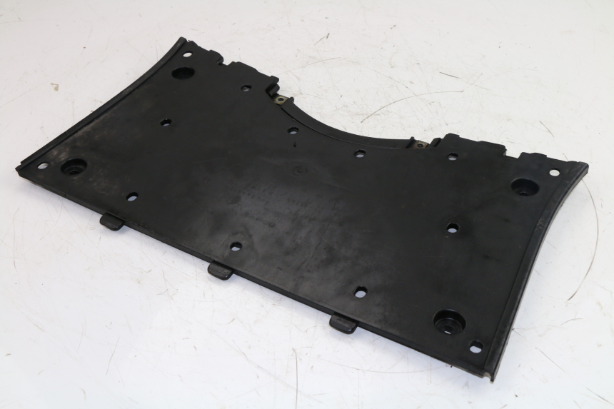 photo de MIDDLE FLOOR PANEL KYMCO GRAND DINK 125 (2002 - 2007)