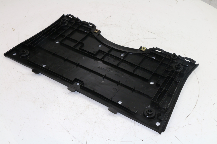 photo de MIDDLE FLOOR PANEL KYMCO GRAND DINK 125 (2002 - 2007)