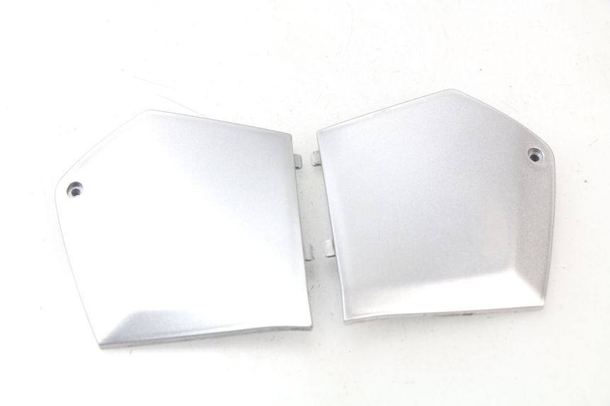 photo de MIDDLE FLOOR PANEL PIAGGIO MP3 LT 300 (2010 - 2016)