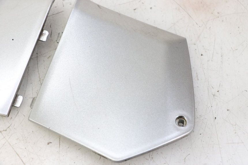 photo de MIDDLE FLOOR PANEL PIAGGIO MP3 LT 300 (2010 - 2016)