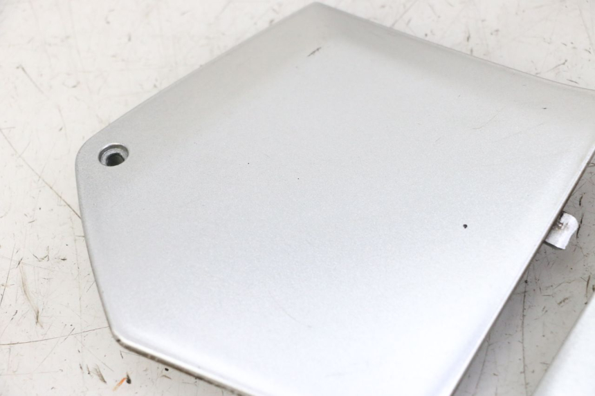 photo de MIDDLE FLOOR PANEL PIAGGIO MP3 LT 300 (2010 - 2016)